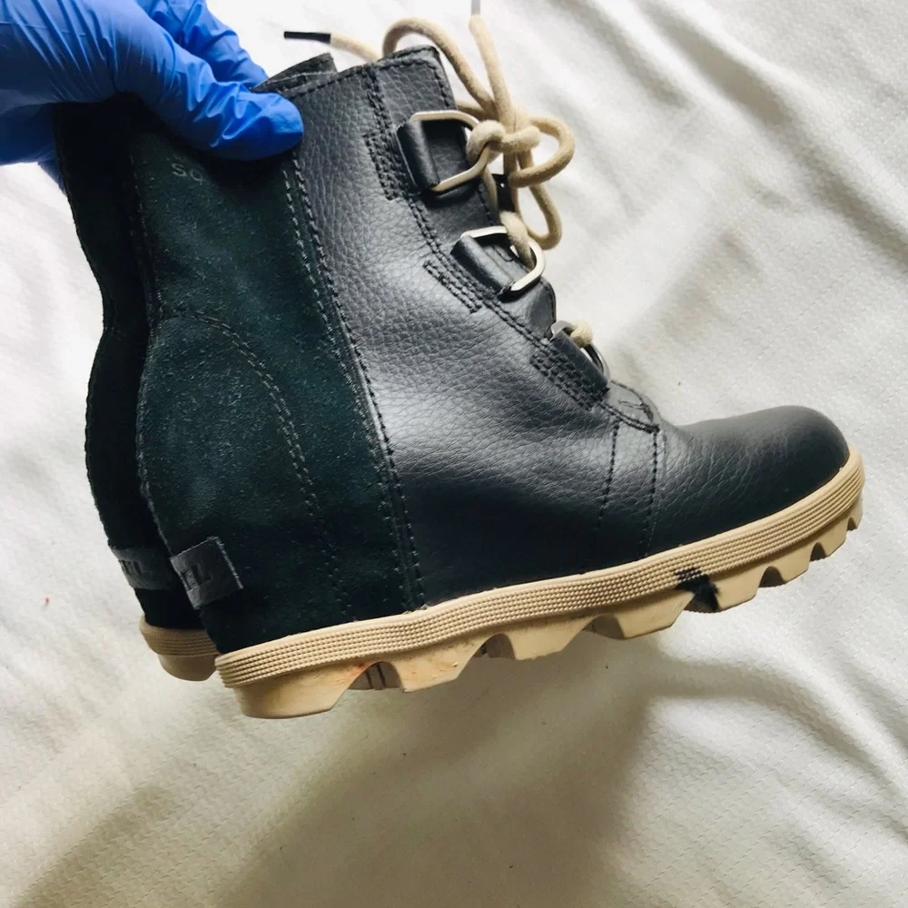 Sorel Kids Black‎ Leather Boots